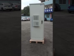 Paslanmaz çelik vidalar ve fındıklar korrozyona dirençli 40U açık hava telekom kabin için