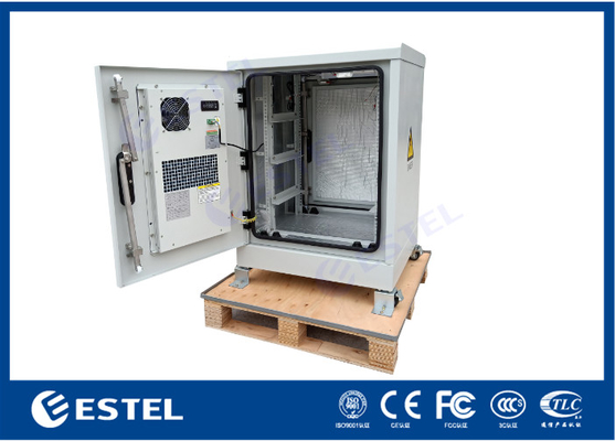 IP65 Dış Mekan Duvara Monte Kabin 19 İnç Standart Galvanizli Çelik Ekipman Dolabı