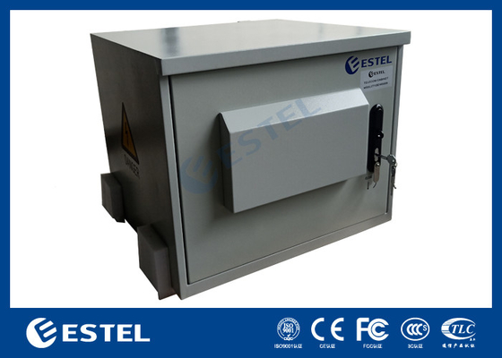 İki AC220V 50Hz fanı olan Polyester Toz Kaplama Dış Telekom Kabineti ET6060500A-9U