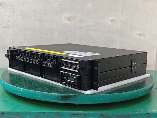 20U Çift Kapılı Dış Elektrik Dolabı Yardımcı Havalandırma Kapalı